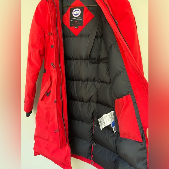 Authentic Canada Goose parka. Size XXS - Picture 10 of 10